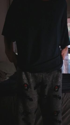 Trans Guys (FtM) Transgender Undressing