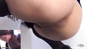 Asian pee with multiple angles