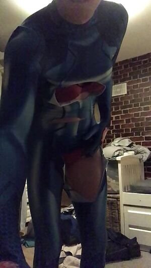 My Samus cosplay has been shredded