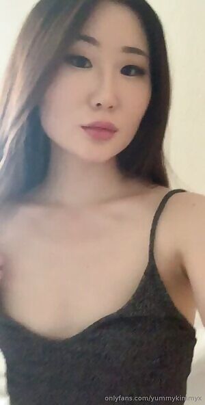 Get it quick! All of this hot asian's onlyfans content for free https://direct-link.net/81280/Yummykimmy1