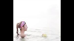 TWICE - Sana