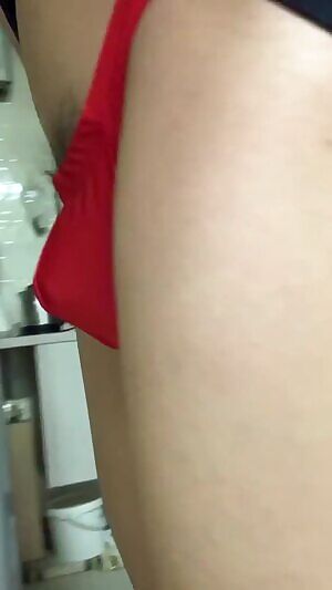 Anyone want to be my housemate 🥺