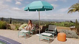 Emily Meade & Unknown in The Deuce