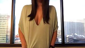 Another hotel room, another video. Your comments always keep me entertained at night ;)