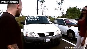 Ms.Jackson got herself a deal