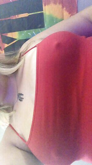 sooo horny right now. got stood up..