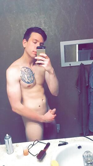 A little flick of my wrist 😏