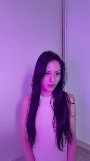 Transparent Clothing Amateur Babe Boobs Brunette