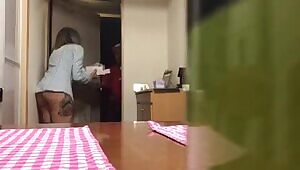 bottomless for delivery man