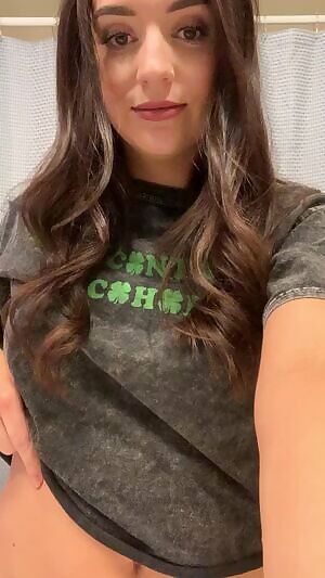 Small titties need love too 🤍