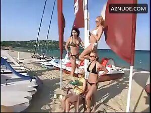 Kendra Wilkinson and Bridget Marquardt topless