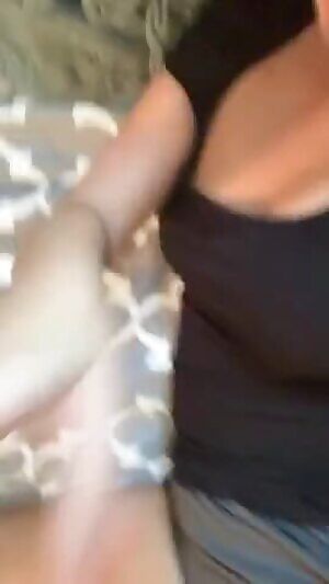 Freshly came in panties 🤭🚿