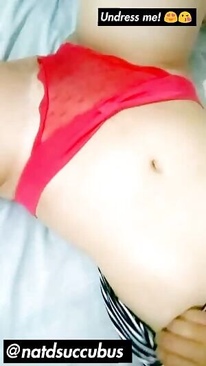 21 - Undress me on my SC: @natdsuccubus <3