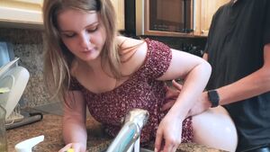 [/r/freeuse] Free use wife daily after dinner routine