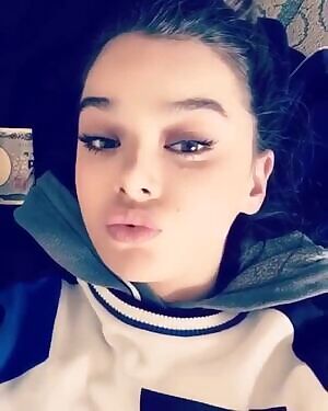 Cutie pie Hailee Steinfeld is waiting for her hard-earned facial