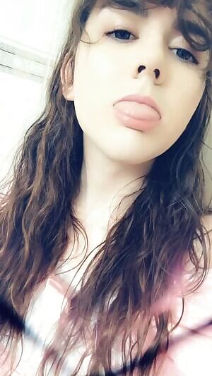 Haven’t work this in a while >.< makes me feel like a princess