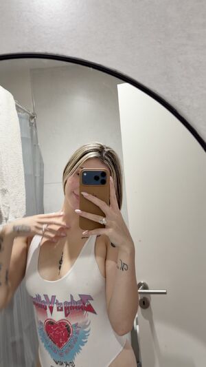 ToiletPOV Babe Bathroom Boobs Grabbing