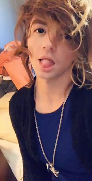 Here’s another video I took the other day for guys🥰 I have more if you want to see them 😋