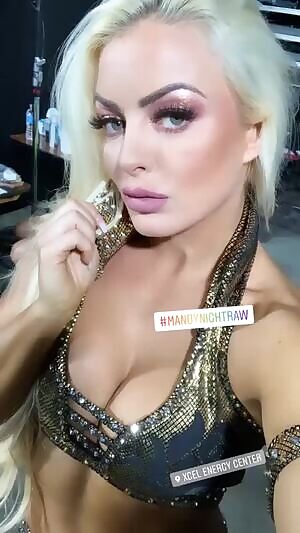 Sexy Mandy