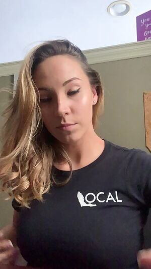 Her tits look so good