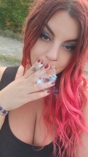 Pierced Girls Amateur Babe Big Tits