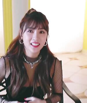 Apink - Hayoung, Eunji & Naeun