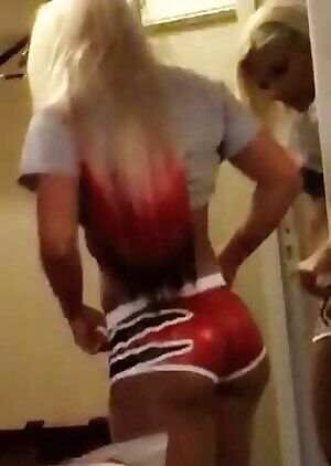 Still the sexiest gif of Miss Bliss IMO