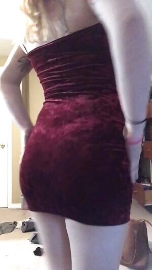 So you like my boobs but will you marvel at my ass? 🐰