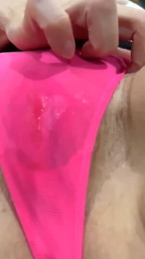 Pussy Grool Amateur Homemade MILF Wet