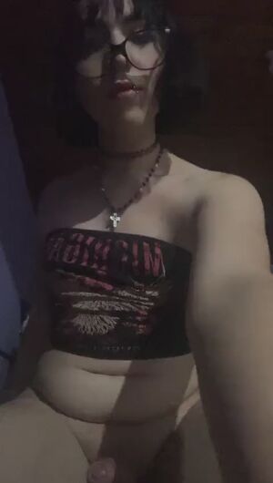 Big Dick Bottoms Cute Masturbating Teen