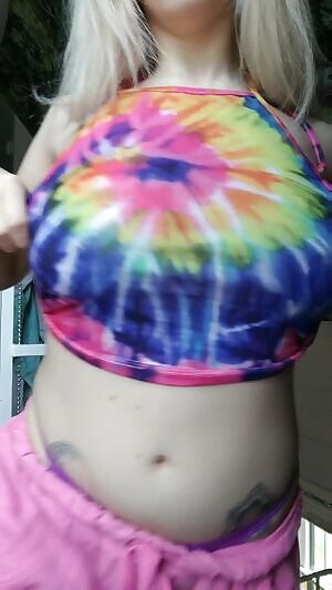 It's my cake day but I have a surprise for you...