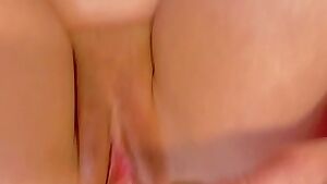 What do you think of the way my pretty little hole gapes at the end? 😏👅💦