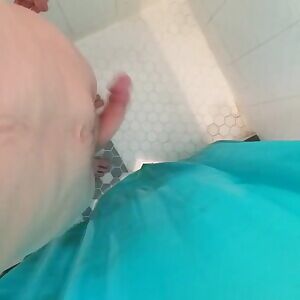 Playing with my cock in the shower this morning 😁
