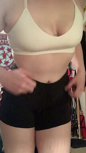 Giving you Sporty Spice vibes today, enjoy!