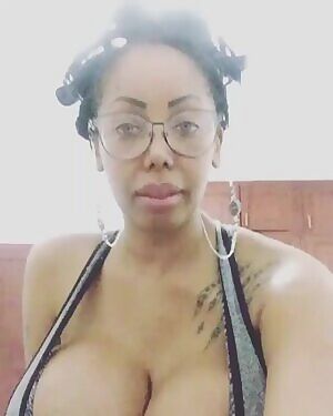 Arlen Afrodita Cubanita