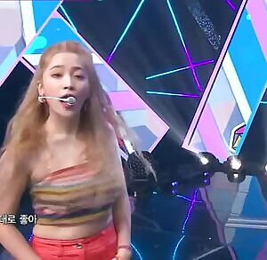 Red Velvet - Bouncy Yeri