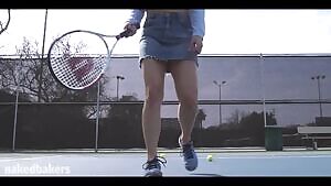 I prefer to play tennis with no undies.