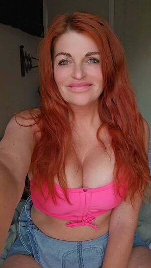 Thick Redheads Amateur Big Tits Boobs