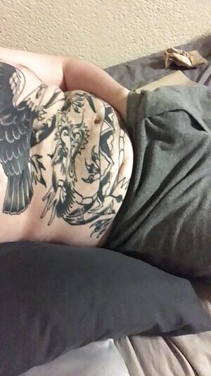 Free balling in my sweats is so liberating