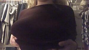 My fiancé has such a great pair we both want the world to see 😈😈😈