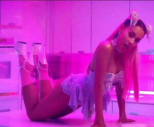 Ariana Grande - that tongue + hump action is a lethal combo