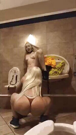 So fucking horny for her fat ass in that thong while she eat out her pussy