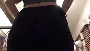 New thong reveal 🍑 Wish you could take these off for me!