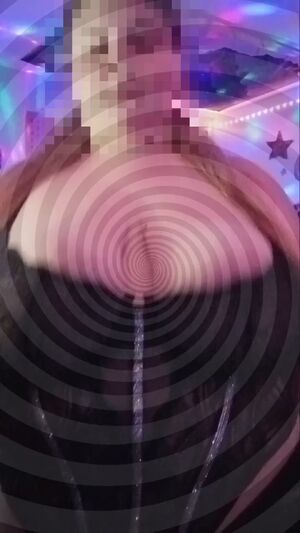 BBW Femdom Domme Findom Hypno Hypnosis