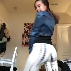 That ass!! PM me for her insta😅