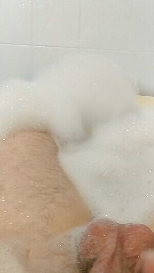 Getting messy in the bath, clean up is always a nightmare but I can't help myself