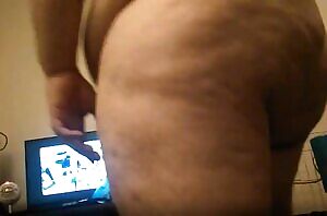 Showing off my ass ;) 22