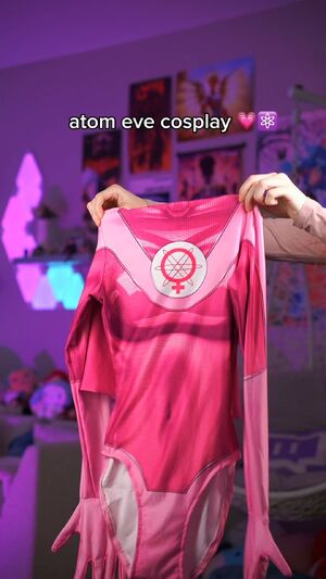 UwU Heaven Cosplay OnlyFans TikTok