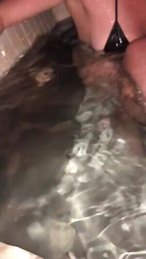 Didnt even stay at the hotel. We just fucked in the hot tub.