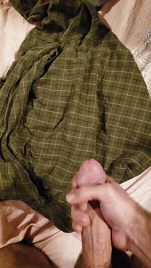 I was told to cum join this sub! I only hope I'm accepted and can find someone to help me with my next load!!!